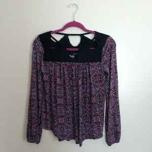 Jessica Simpson Lace Cutout Flowy Blouse